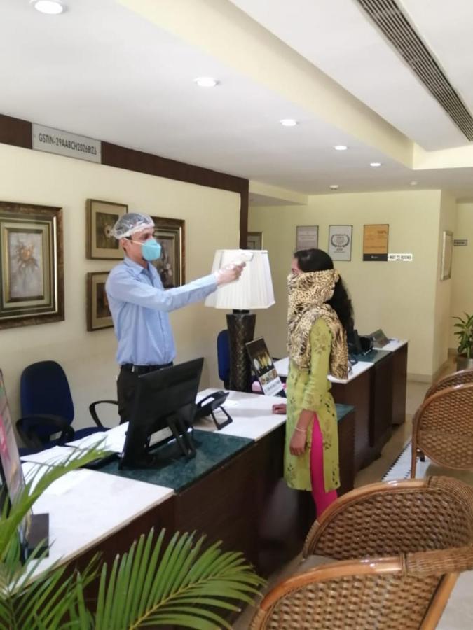 Hotel Hassan Ashok Extérieur photo
