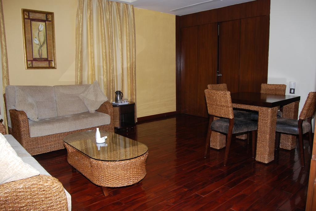 Hotel Hassan Ashok Extérieur photo