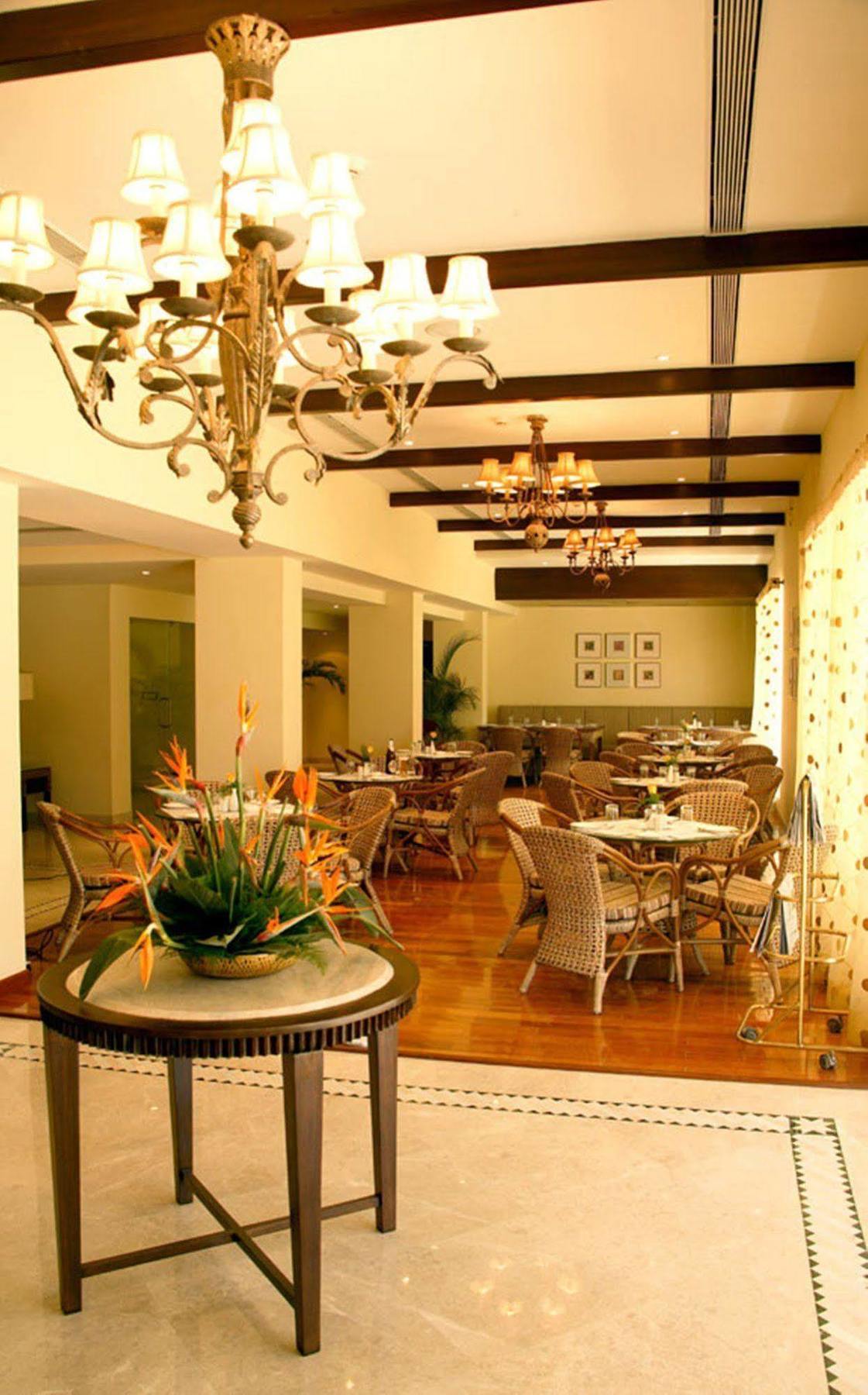Hotel Hassan Ashok Extérieur photo